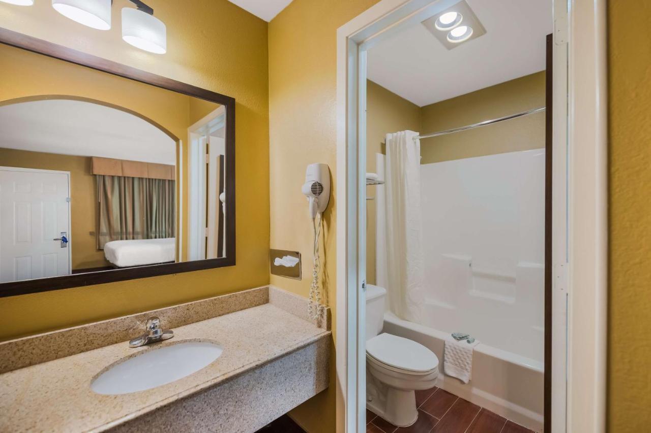 Surestay Hotel By Best Western Mt Pleasant Mount Pleasant Exterior foto